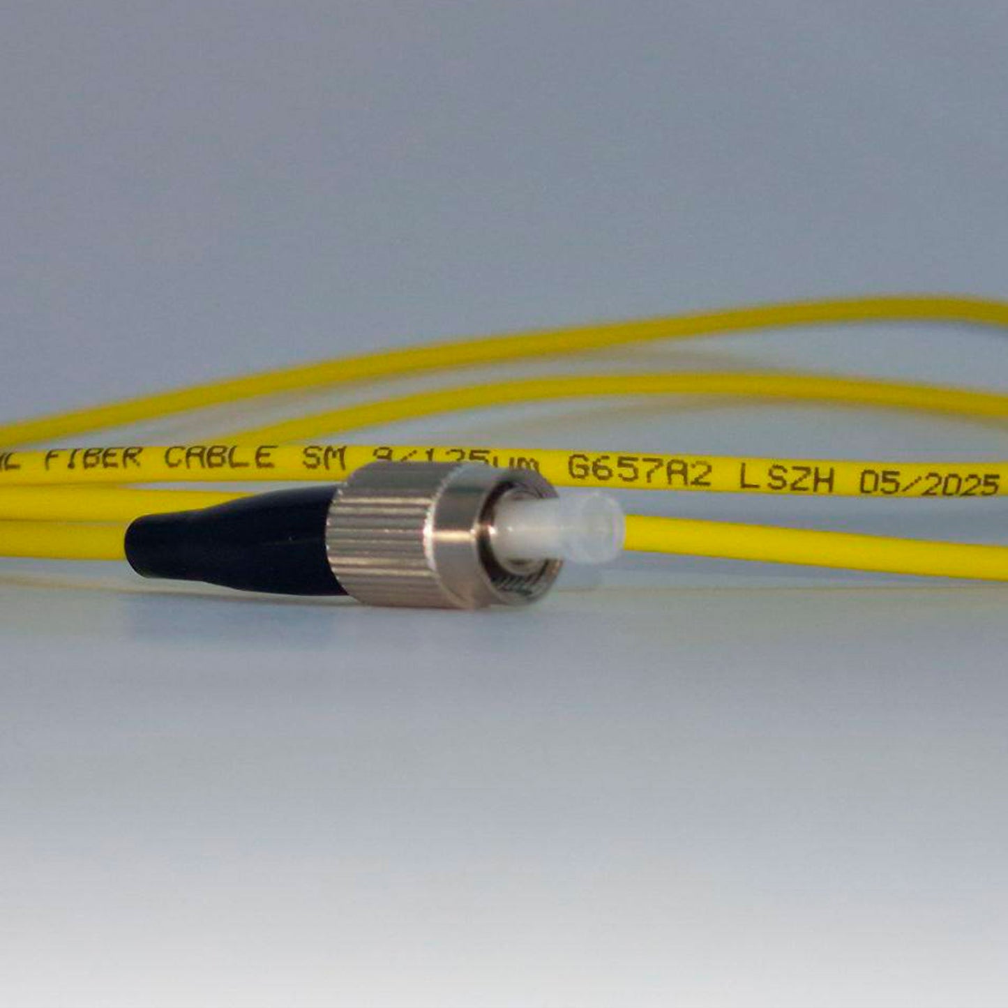Патч-корд оптичний SM G.657A2 SC/UPC–FC/UPC LSZH 3.0мм 1м